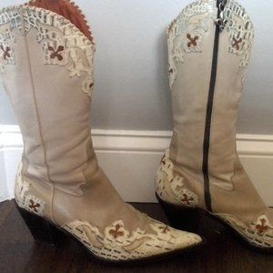 Donald J. Pliner Western boots size 9